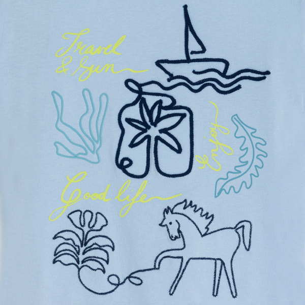 تيشيرت أزرق فاتح بأكمام قصيرة مطرز للأولاد